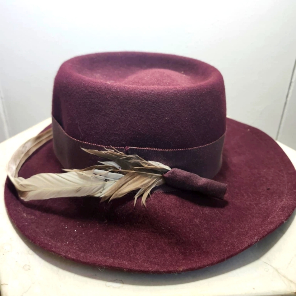 Vintage Betmar wool hat